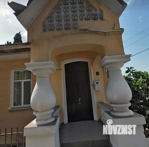 4-к квартира, вторичка, 133м2, 3/3 этаж