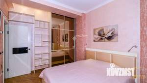 1-к квартира, вторичка, 62м2, 1/18 этаж