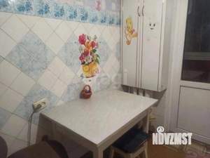 2-к квартира, вторичка, 50м2, 1/5 этаж