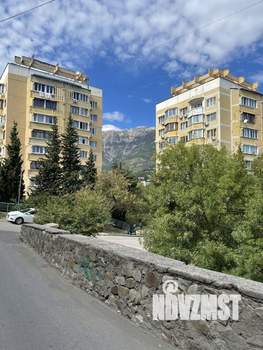 2-к квартира, вторичка, 52м2, 1/9 этаж