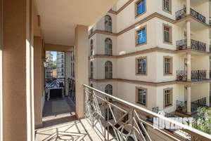 2-к квартира, вторичка, 74м2, 6/8 этаж