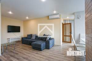 2-к квартира, вторичка, 74м2, 3/12 этаж