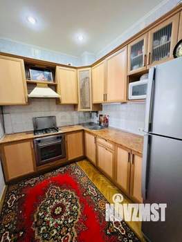 3-к квартира, вторичка, 103м2, 2/4 этаж