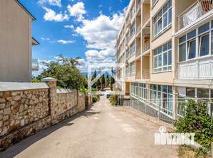 Студия квартира, вторичка, 52м2, 5/5 этаж