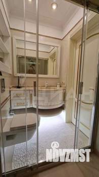 4-к квартира, вторичка, 180м2, 5/8 этаж