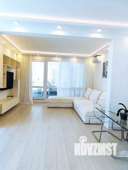 4-к квартира, вторичка, 222м2, 8/8 этаж