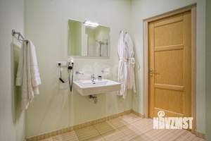 Студия квартира, вторичка, 72м2, 8/20 этаж