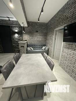 2-к квартира, вторичка, 62м2, 1/10 этаж