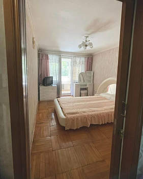 3-к квартира, вторичка, 70м2, 2/5 этаж