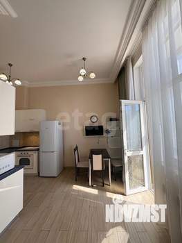 Студия квартира, вторичка, 64м2, 2/8 этаж