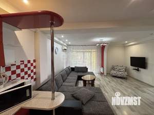 2-к квартира, вторичка, 61м2, 2/5 этаж