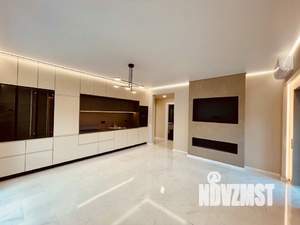 3-к квартира, вторичка, 102м2, 3/4 этаж