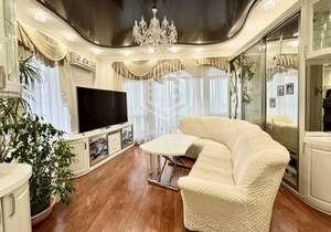 2-к квартира, вторичка, 100м2, 8/10 этаж