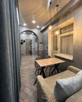 2-к квартира, вторичка, 60м2, 1/3 этаж