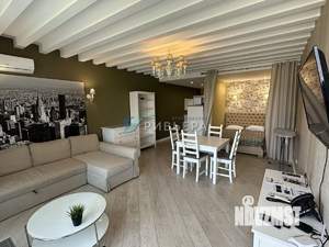 Студия квартира, вторичка, 53м2, 1/7 этаж