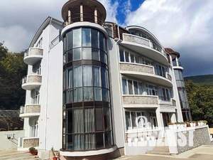 5-к квартира, вторичка, 220м2, 2/3 этаж