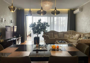 3-к квартира, вторичка, 141м2, 13/15 этаж