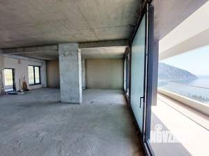 3-к квартира, вторичка, 129м2, 7/7 этаж