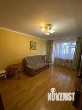 3-к квартира, вторичка, 65м2, 4/5 этаж