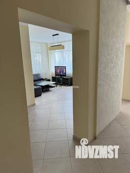 2-к квартира, вторичка, 74м2, 1/20 этаж