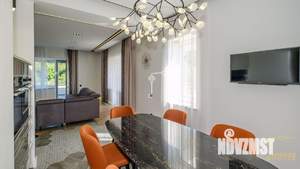 4-к квартира, вторичка, 205м2, 7/9 этаж