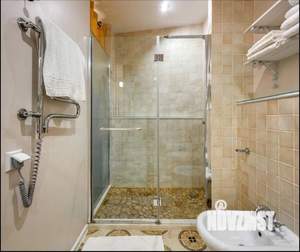 1-к квартира, вторичка, 54м2, 1/4 этаж