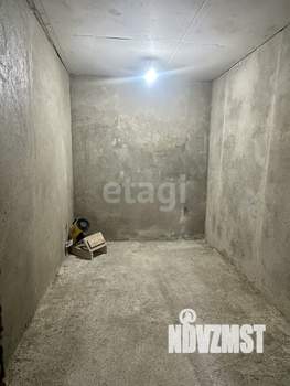 2-к квартира, вторичка, 33м2, 1/1 этаж