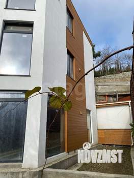 3-к квартира, вторичка, 105м2, 2/3 этаж