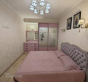 3-к квартира, вторичка, 75м2, 1/9 этаж