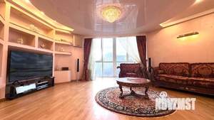 4-к квартира, вторичка, 176м2, 4/10 этаж