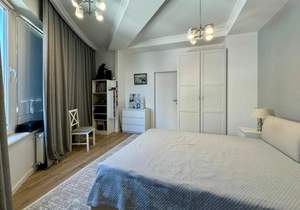 4-к квартира, вторичка, 130м2, 6/7 этаж