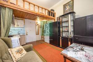 1-к квартира, вторичка, 15м2, 1/1 этаж