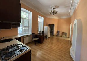 3-к квартира, вторичка, 133м2, 3/3 этаж