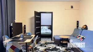 2-к квартира, вторичка, 38м2, 1/2 этаж