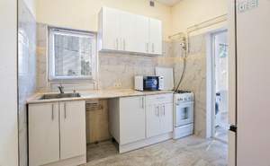 3-к квартира, вторичка, 60м2, 2/2 этаж