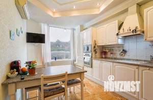 3-к квартира, вторичка, 150м2, 7/12 этаж