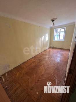 2-к квартира, вторичка, 45м2, 1/5 этаж