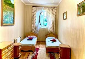 2-к квартира, вторичка, 70м2, 10/14 этаж