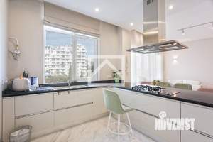 4-к квартира, вторичка, 190м2, 4/7 этаж