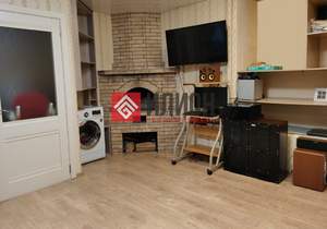 2-к квартира, вторичка, 50м2, 1/1 этаж