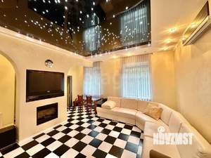 2-к квартира, вторичка, 84м2, 2/2 этаж