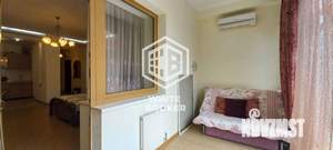 Студия квартира, вторичка, 52м2, 1/1 этаж