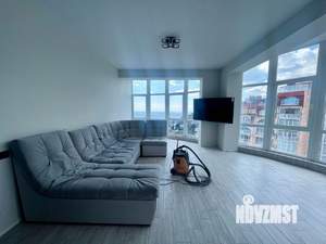 3-к квартира, вторичка, 104м2, 4/10 этаж