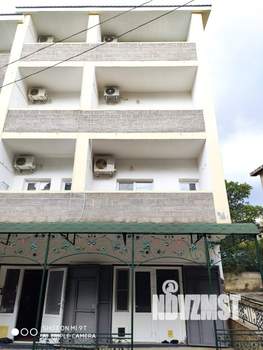 4-к квартира, вторичка, 102м2, 2/4 этаж