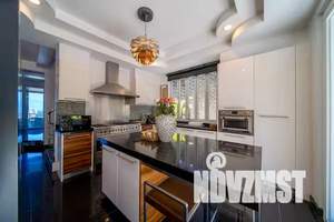 3-к квартира, вторичка, 79м2, 9/16 этаж
