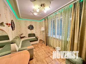 2-к квартира, вторичка, 44м2, 1/4 этаж