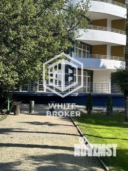 2-к квартира, вторичка, 60м2, 1/8 этаж