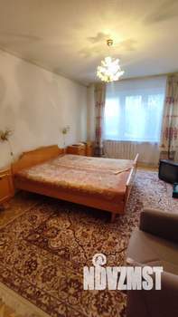 2-к квартира, вторичка, 60м2, 1/9 этаж