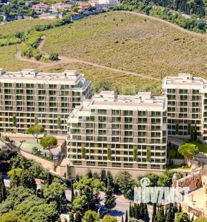 2-к квартира, вторичка, 82м2, 1/8 этаж