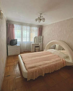 3-к квартира, вторичка, 70м2, 2/5 этаж